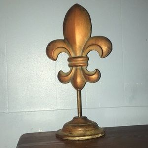 Fleur De Lis decor piece